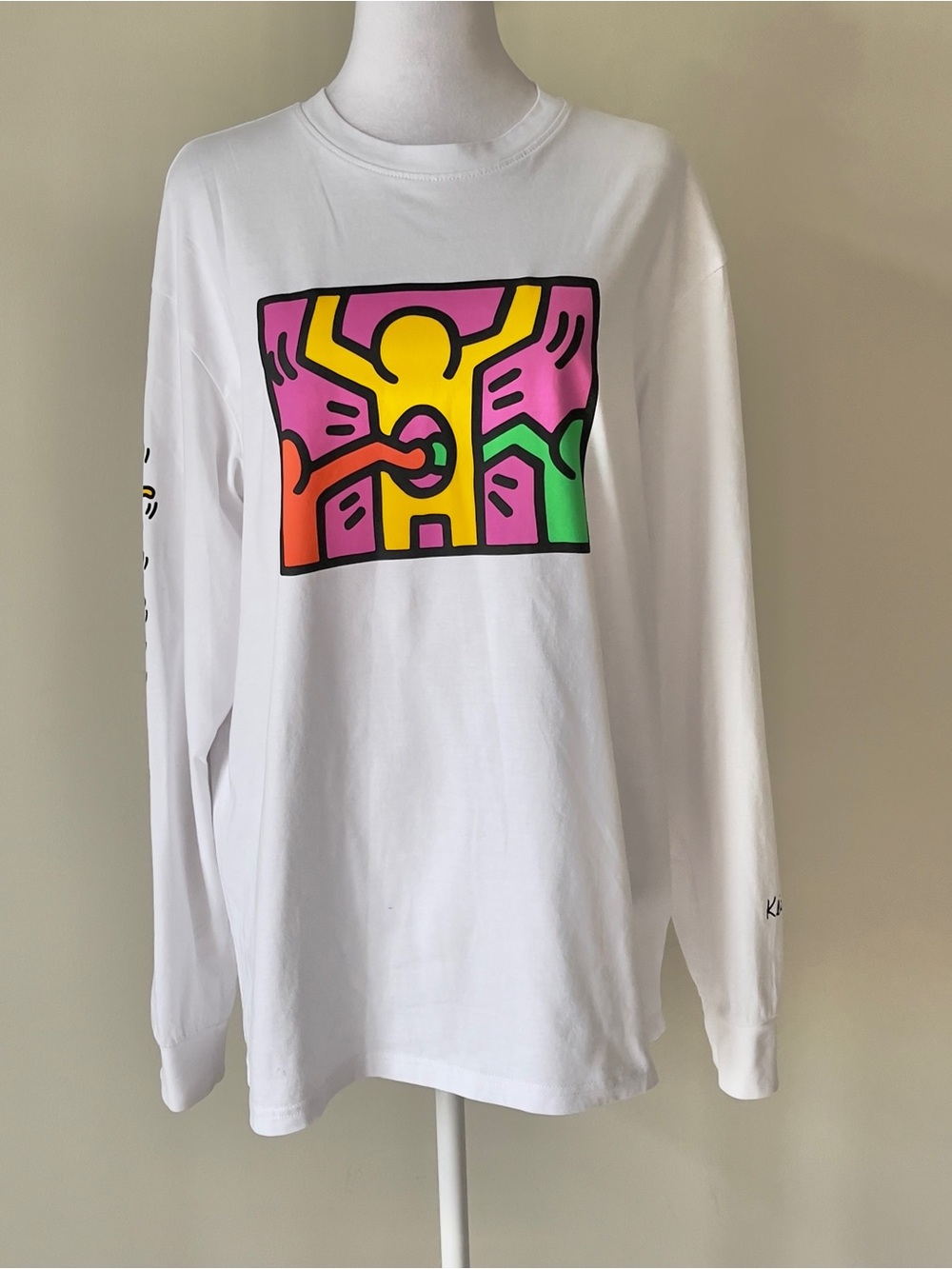 Keith Haring X H&M White Long-Sleeve a Colorful Pop-Art Torso Print on the Chest - Picture 1 of 8